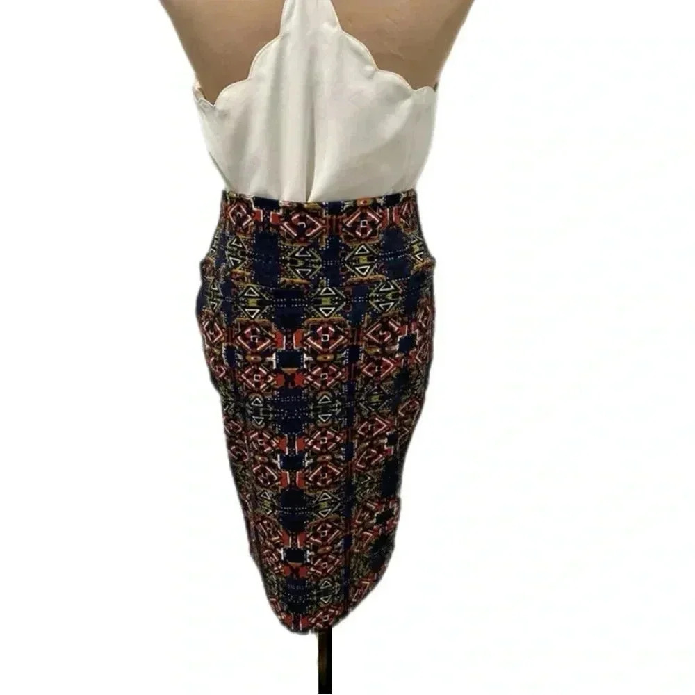 LuLaRoe Cassie Geometric Skirt Size Small Pull On Stretchy Pencil Skirt NWT - Picture 4 of 7